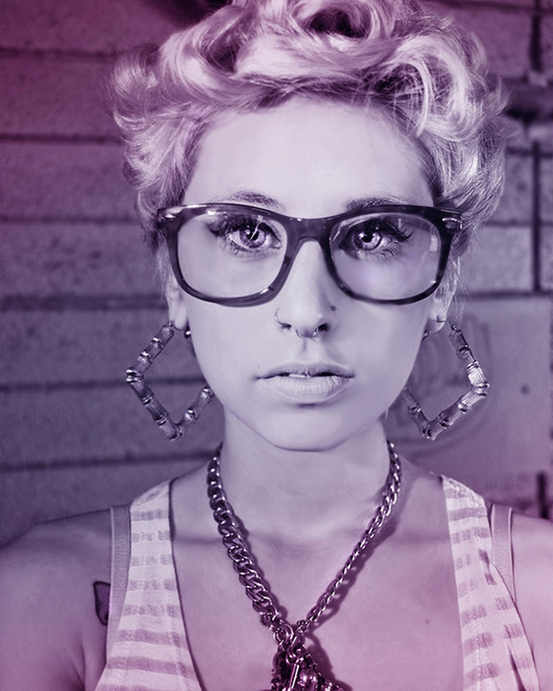 Kreayshawn (coolin)